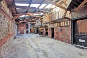 Vue principale du local commercial à vendre à Honfleur – exclusivité Quality Street Immobilier