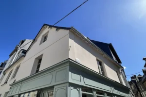 Appartement duplex à vendre à Honfleur – façade principale, Quality Street Immobilier