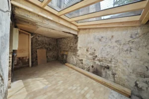 Étage supérieur d’un duplex à rénover, maison à vendre à Honfleur, à aménager